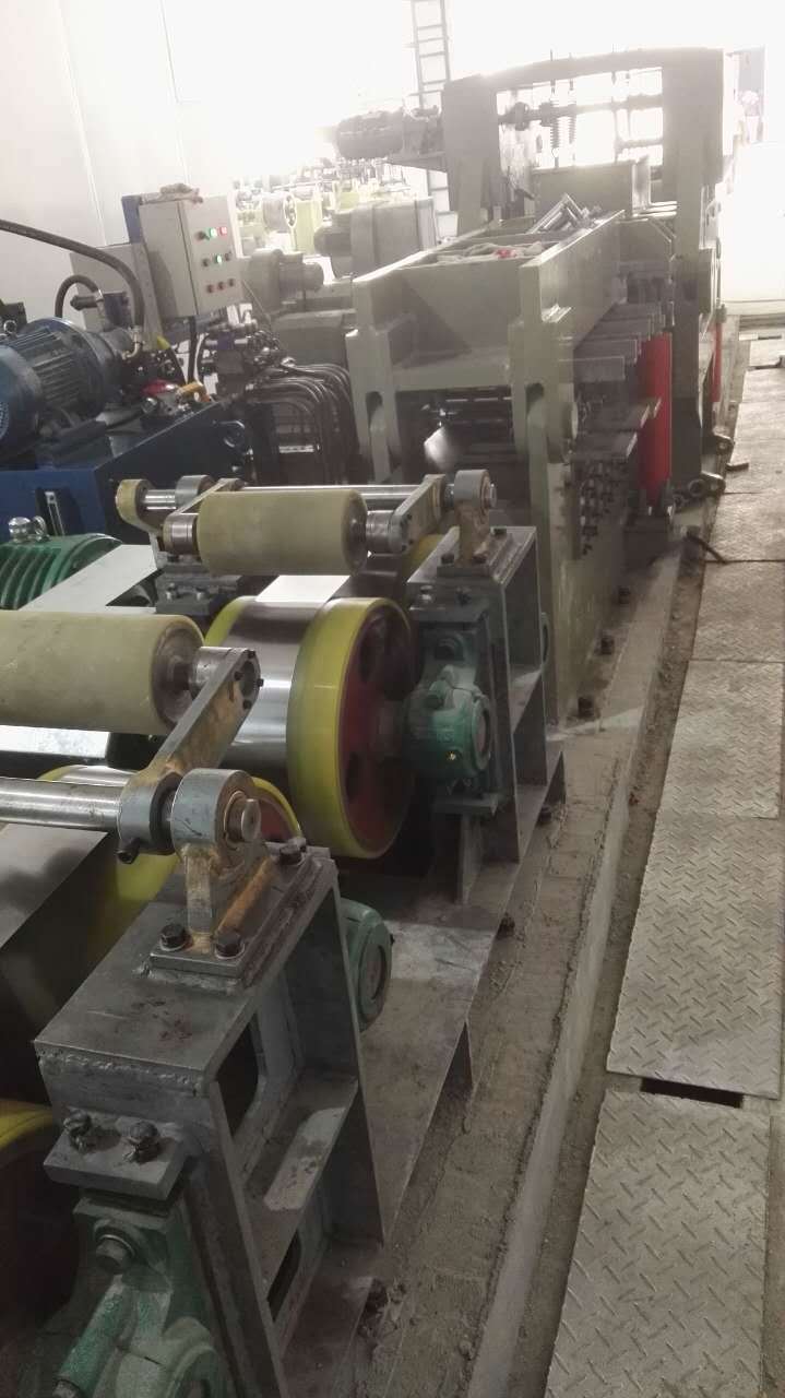 1565592584994421.jpg AMC-矯直機組2.jpg